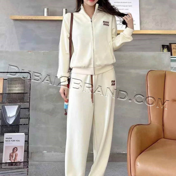 photo_4_2024-10-17_00-04-35