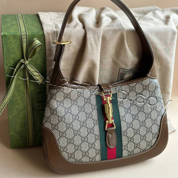 photo_8_2024-10-19_21-45-59