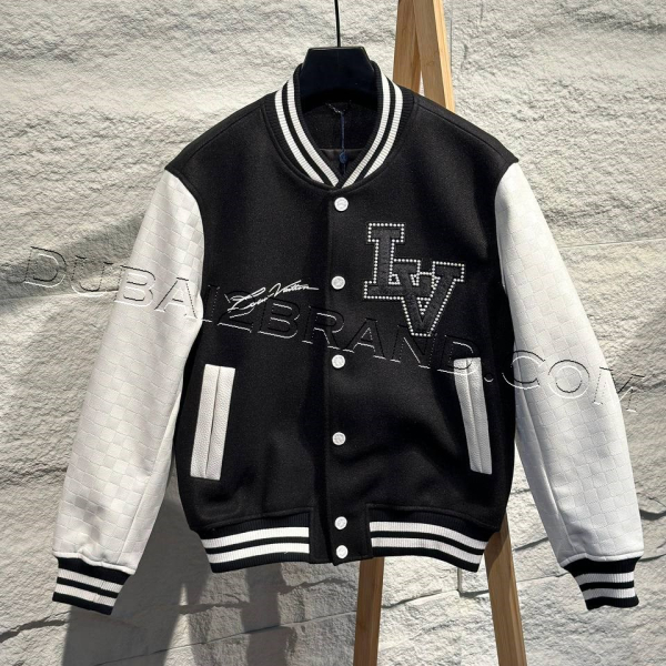 photo_12_2024-11-15_00-02-58