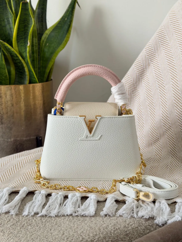 Louis Vuitton Handbag LV-HB-002 - white