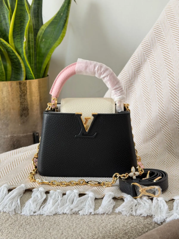 Louis Vuitton Handbag LV-HB-002- black