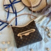 Louis Vuitton Handbag HB-6428
