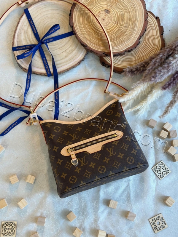 Louis Vuitton Handbag HB-6428