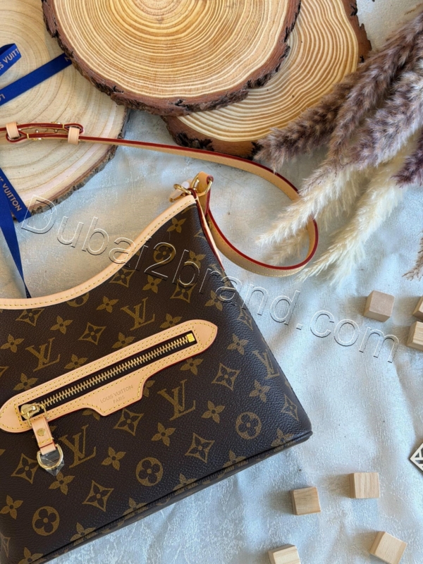 Louis Vuitton Handbag HB-6428 – Gold