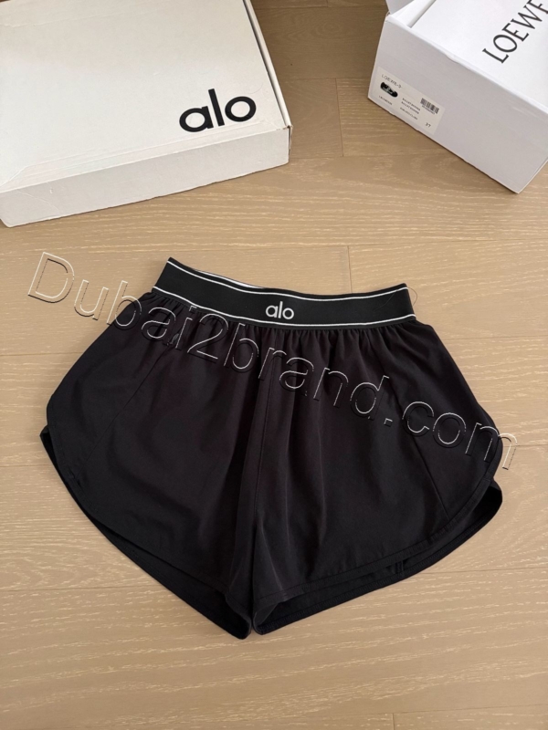 Alo Women's Shorts SU-7821 – Navy
