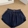 Alo Women's Shorts SU-7821 – black