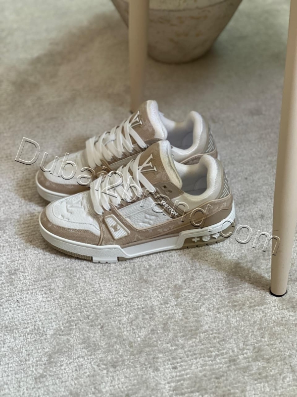 Louis Vuitton Sneaker SN001 – Beige & White